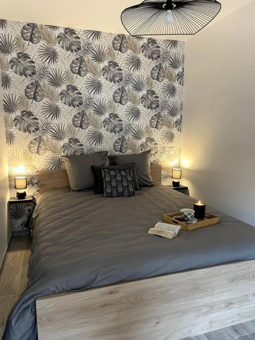 Bel Appartement Sur Cour Plein Centre Ville Et Parking Moulins  Exterior photo
